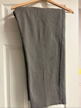 bryn Walker Women's  green  sweat pants medium size!